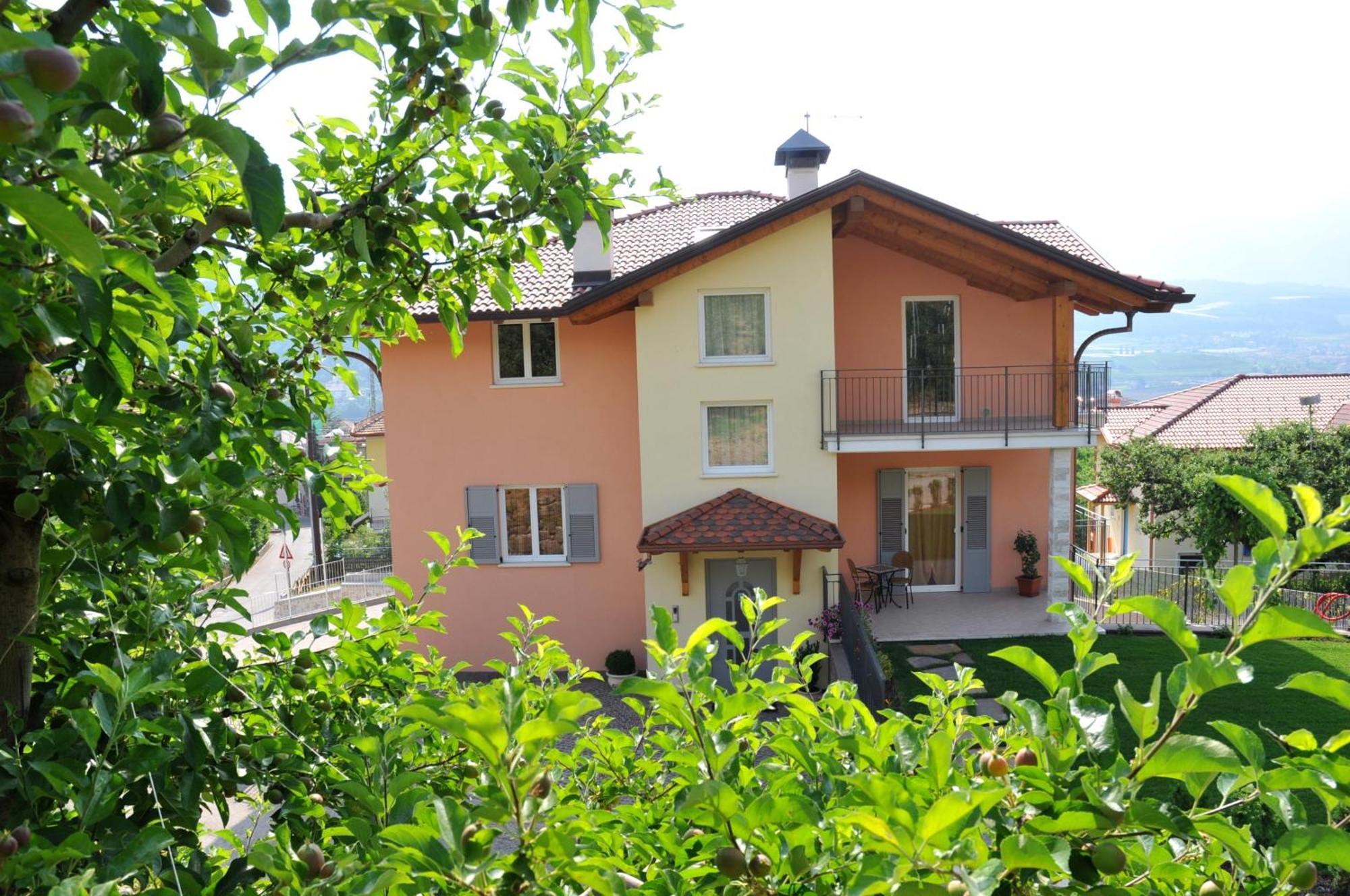 Tassullo Agritur Le Pergoletteヴィラ エクステリア 写真